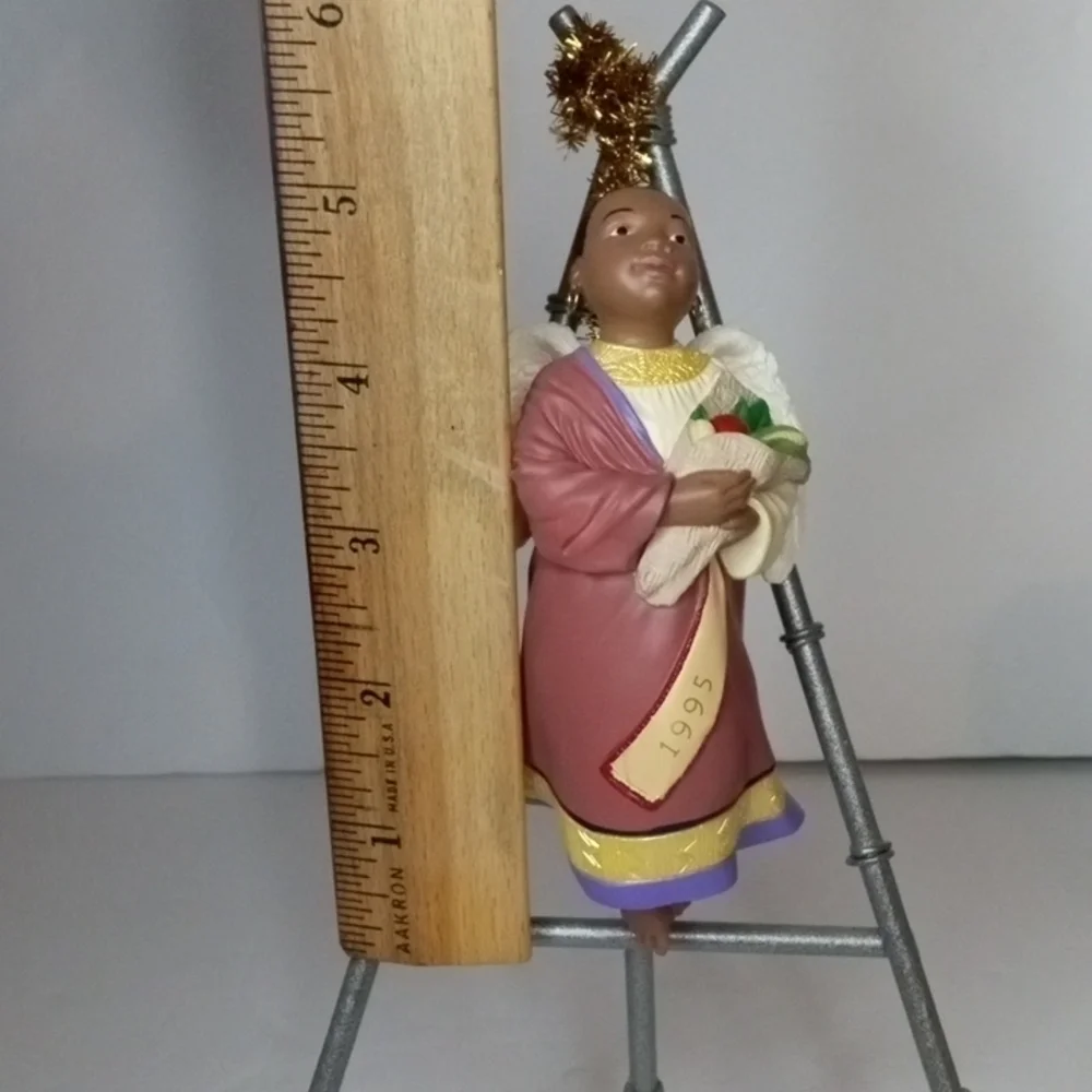Hallmark Keepsake Ornament a Celebration of Angels #1 1995 Vi